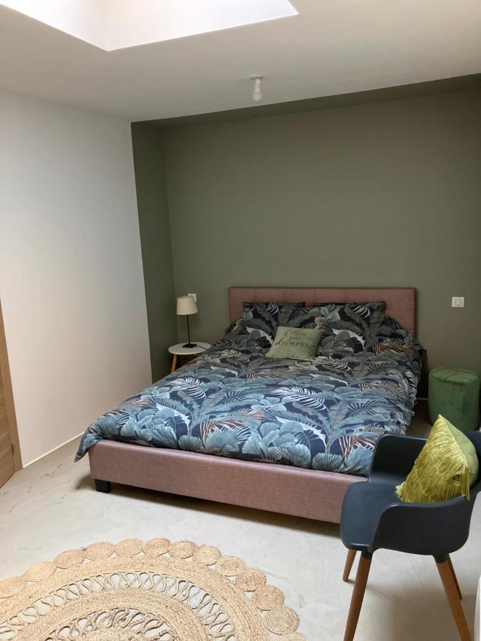 Chambre Avec Petit-Dejeuner En Provence Luberon La Tour-dʼAigues エクステリア 写真